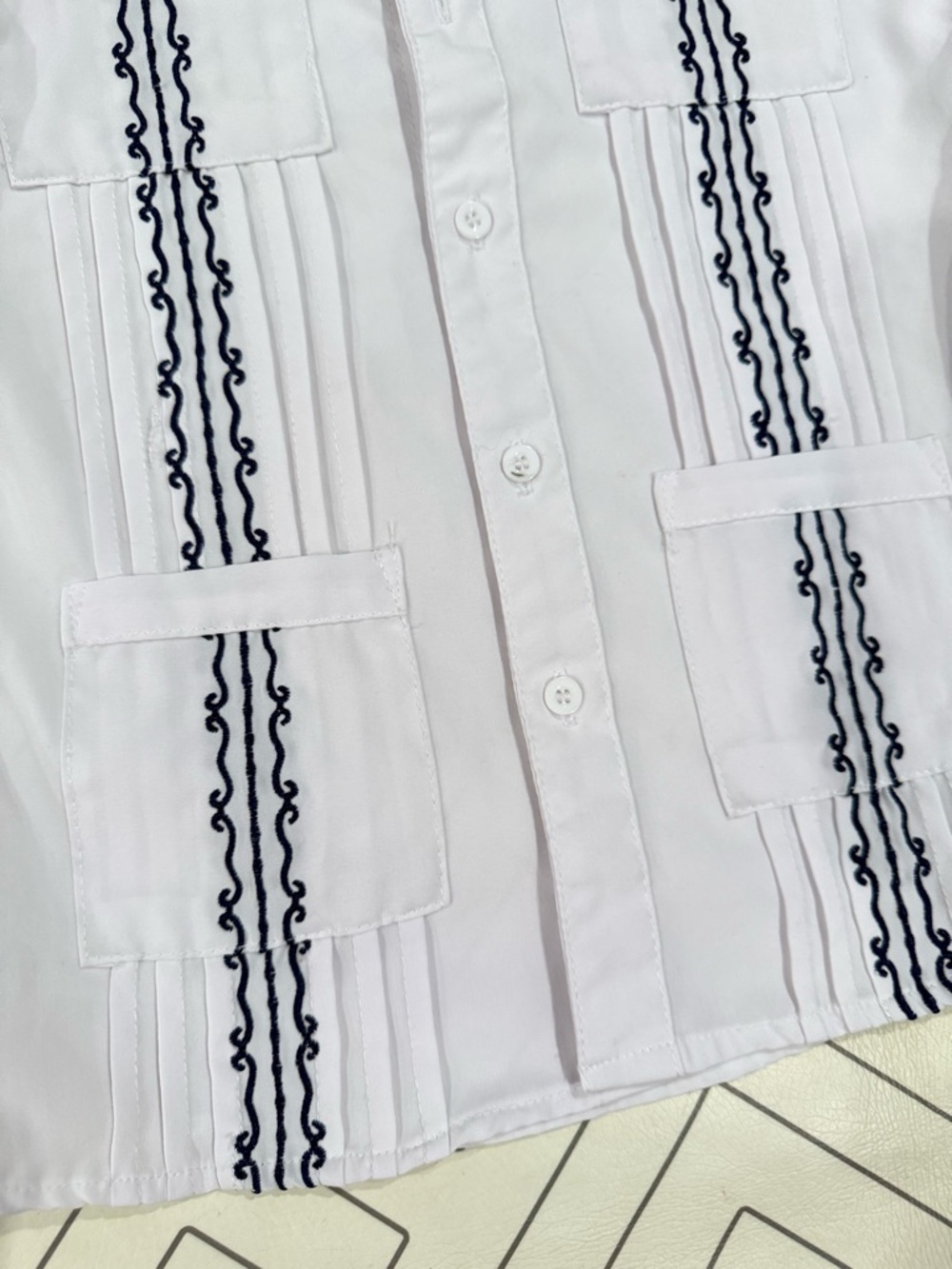Blue Quail White Guayabera Fishing Shirt - Picture 3 of 12